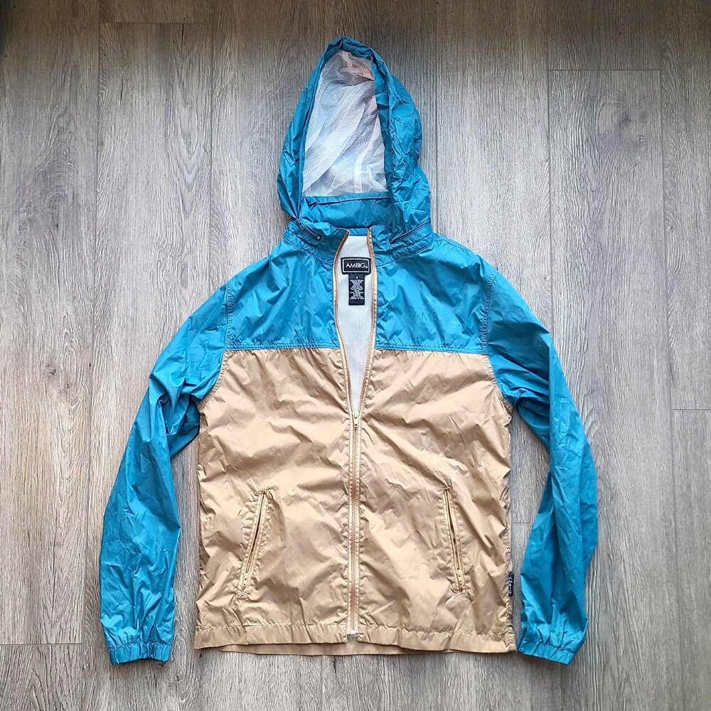 Blue/Tan two tone windbreaker with convertible hoodie, size mens S